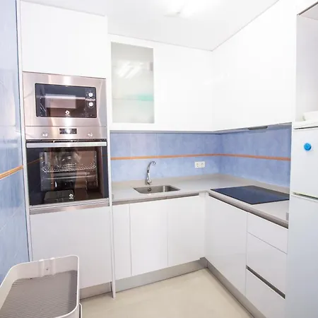Herminia Apartment *