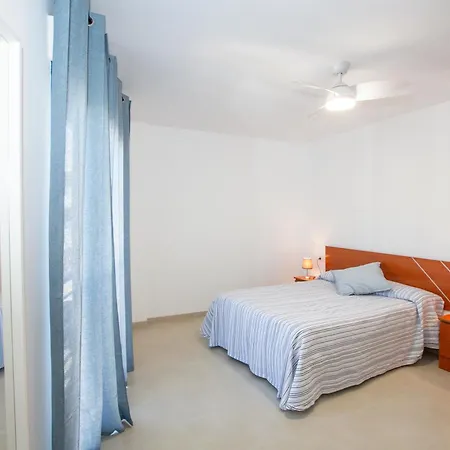 Herminia Apartment *